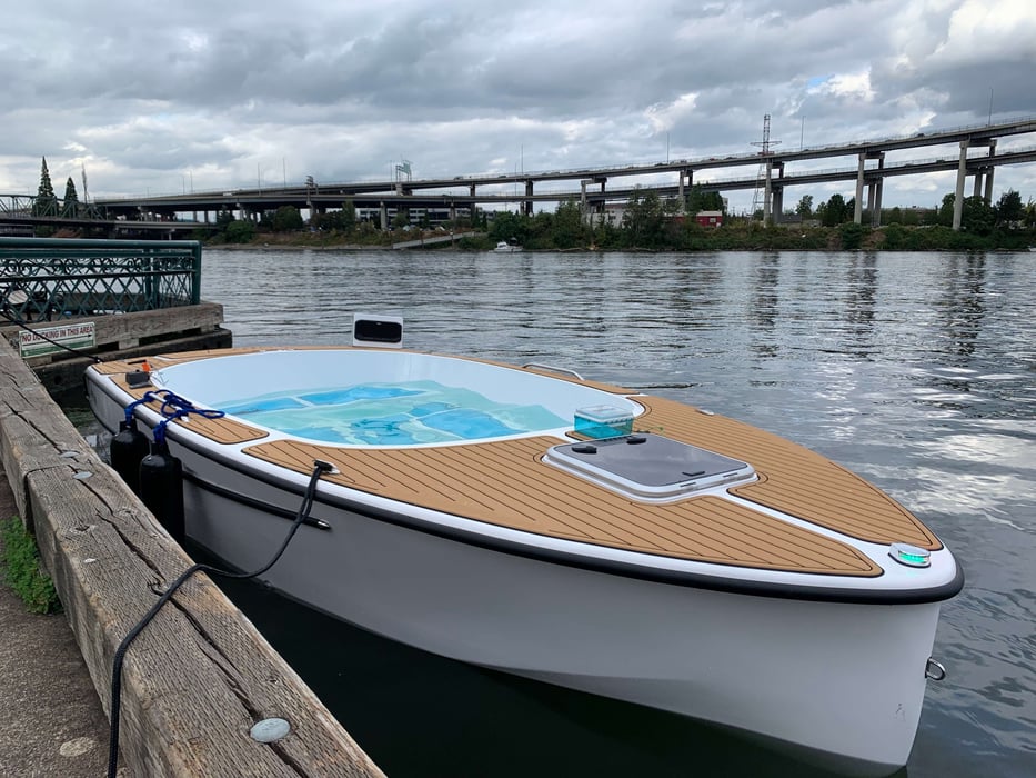 YT_Yacht Tub
