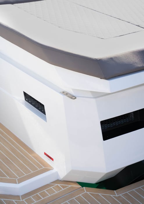 D32-deantonio-yacht-8