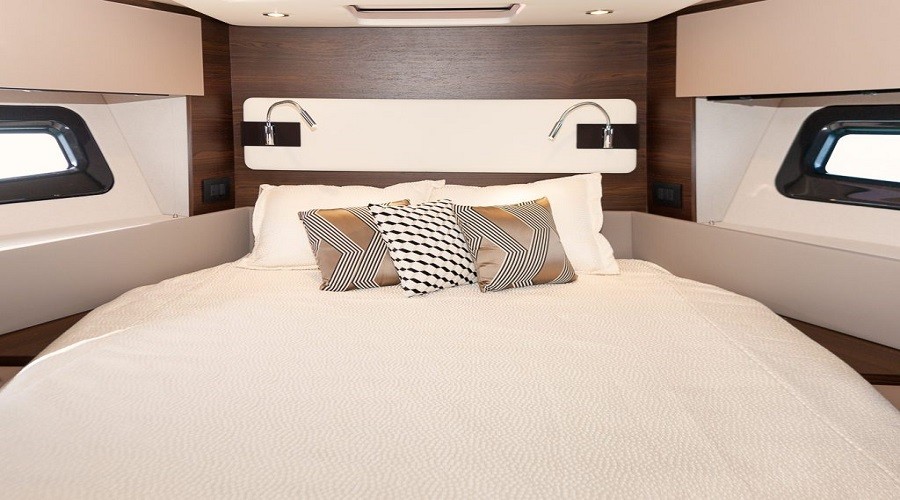 50' Azimut Fly Grey